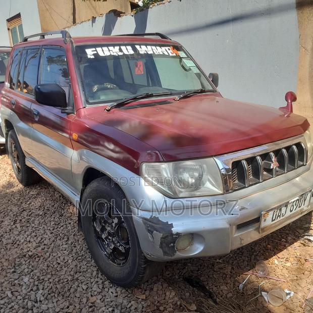 Mitsubishi Pajero 2003 Red