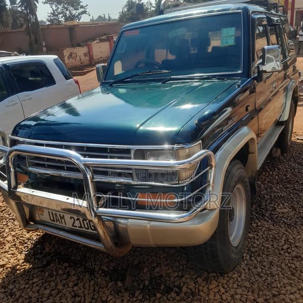 Toyota Land Cruiser Prado 2001 Green