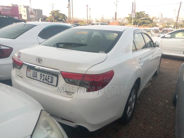 Toyota Mark X 2014 White