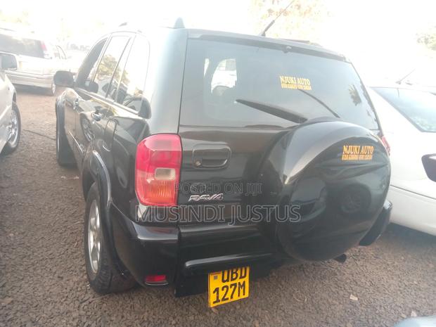Toyota RAV4 Automatic 2003 Black