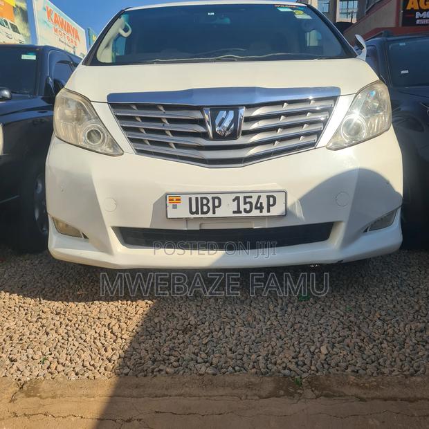 Toyota Alphard 2010 White