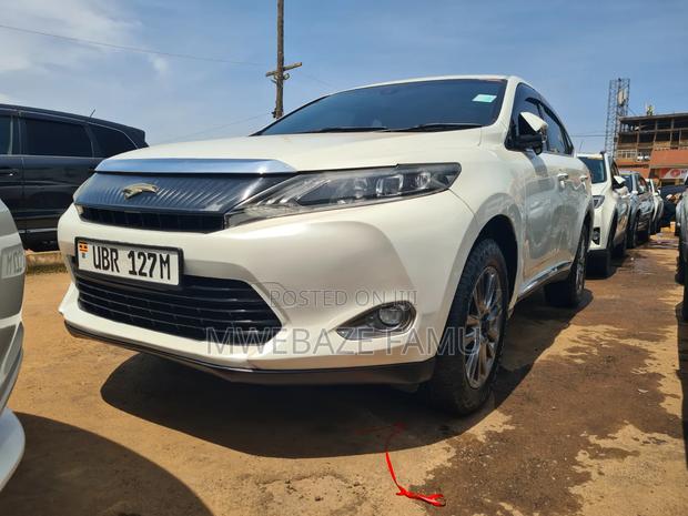 Toyota Harrier 2017 White
