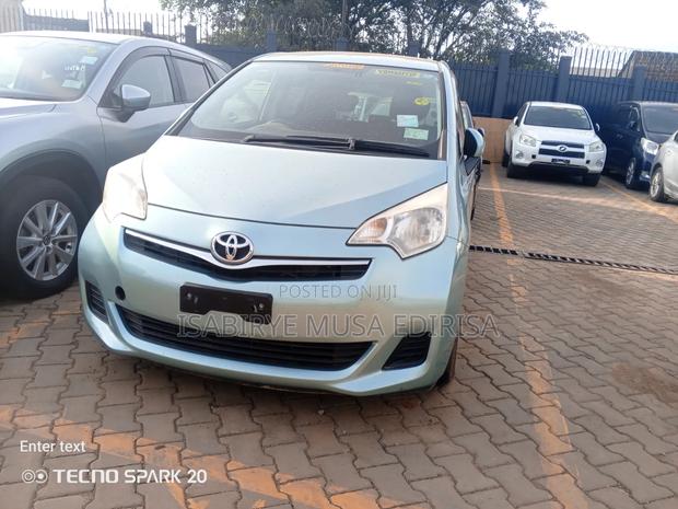 Toyota Ractis 2012 Gray