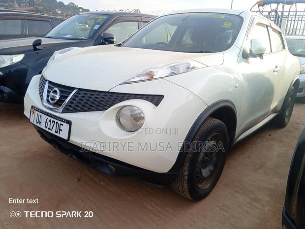Nissan Juke 2011 White