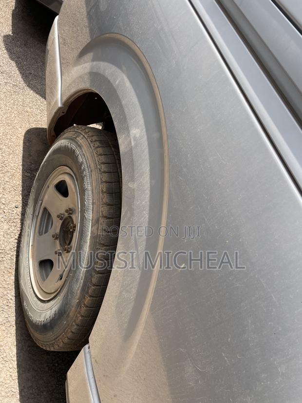 Toyota HiAce 2012 Silver