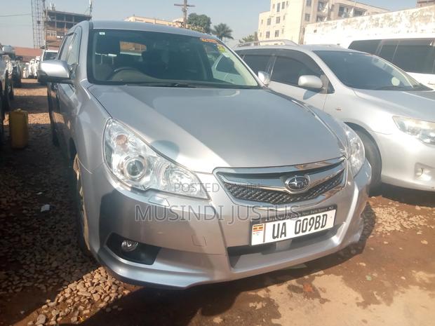 Subaru Legacy 2015 Silver