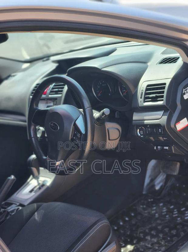 Subaru Impreza 2.0i Premium PZEV 4dr Sedan AWD (2.0L 4cyl 5M) 2014 Silver