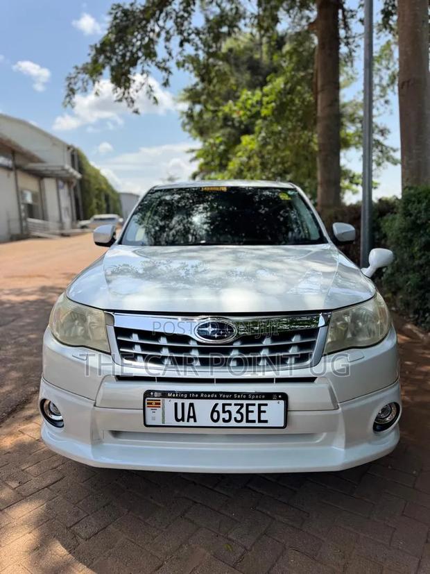 Subaru Forester 2011 White