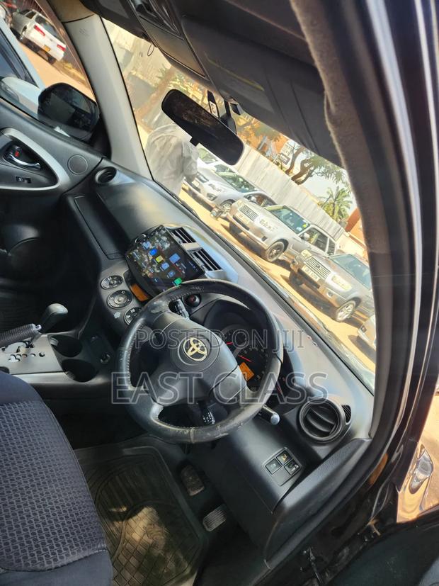 Toyota Vanguard 2009 Black