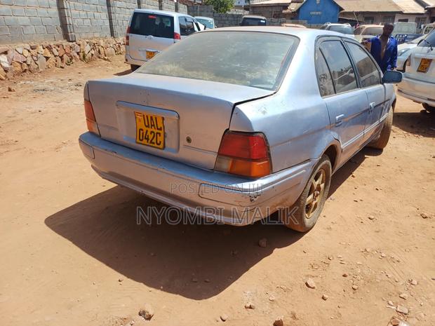 Toyota Corsa 1999 Silver