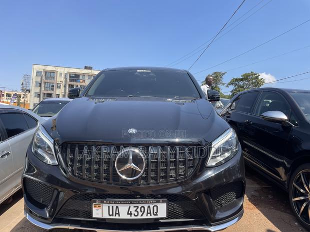 Mercedes-Benz GLE-Class 2019 Black
