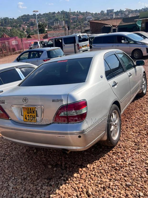 Toyota Brevis 2006 Silver