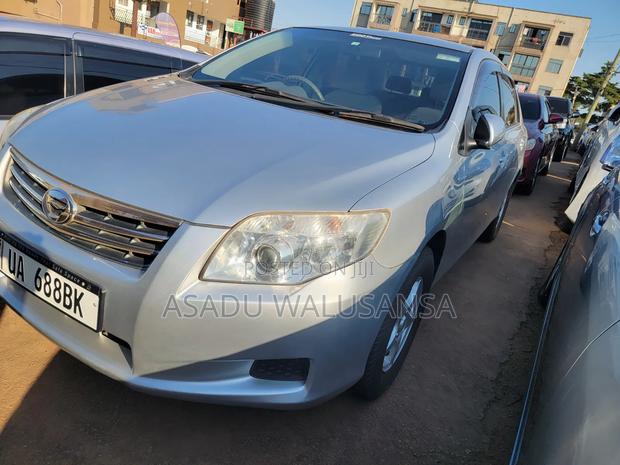 Toyota Axio 2017 Silver