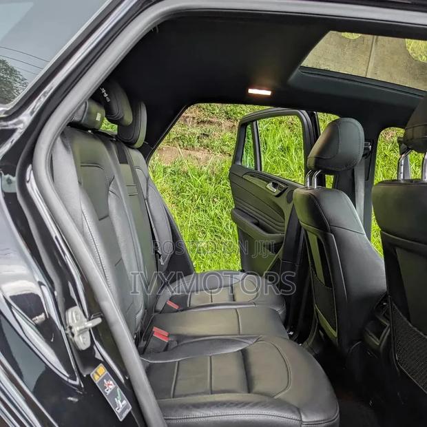 Mercedes-Benz GLE-Class 2016 Black