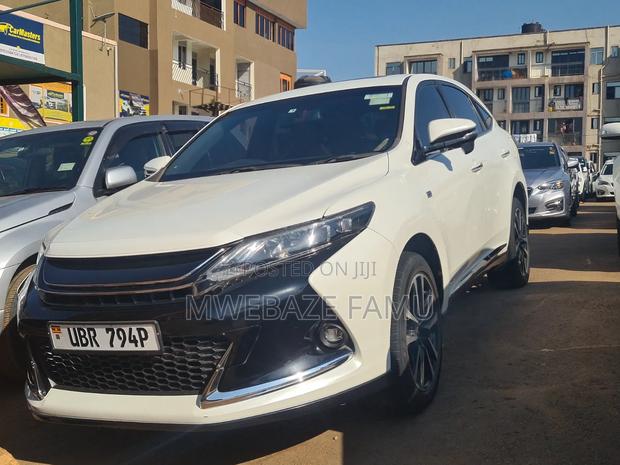 Toyota Harrier 2016 White
