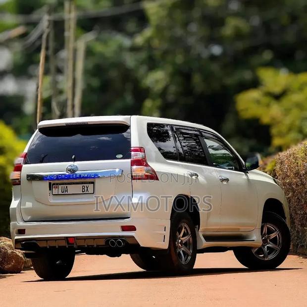 Toyota Land Cruiser 2015 White