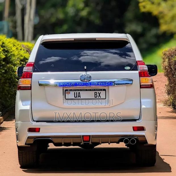 Toyota Land Cruiser 2015 White