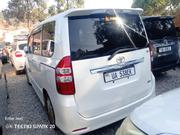 Toyota Noah 2012 Silver for sale