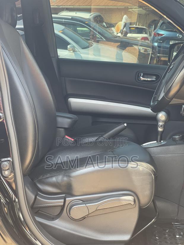 Nissan X-Trail 2011 Black