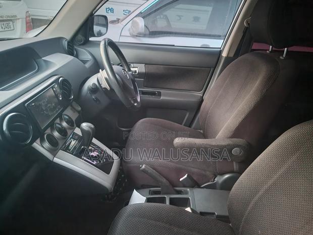 Toyota Corolla Rumion 2009 Silver