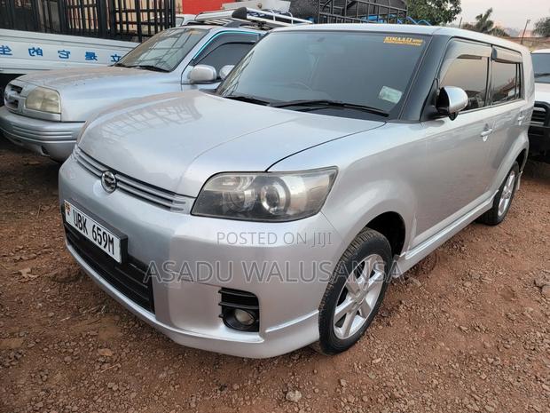 Toyota Corolla Rumion 2009 Silver