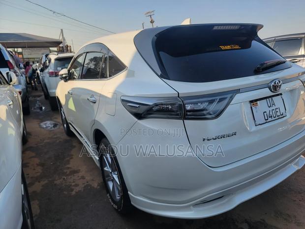 Toyota Harrier 2017 White