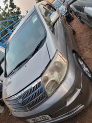 Toyota Alphard 2005 Gold for sale