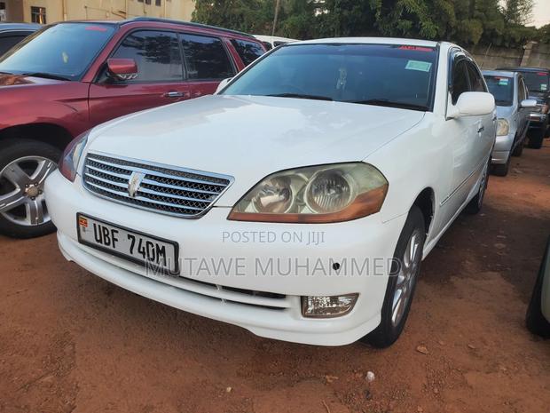 Toyota Mark II 2002 Silver