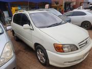 Toyota Ipsum 2000 Pearl for sale