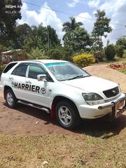 Toyota Harrier 2.2 16V 2002 White for sale