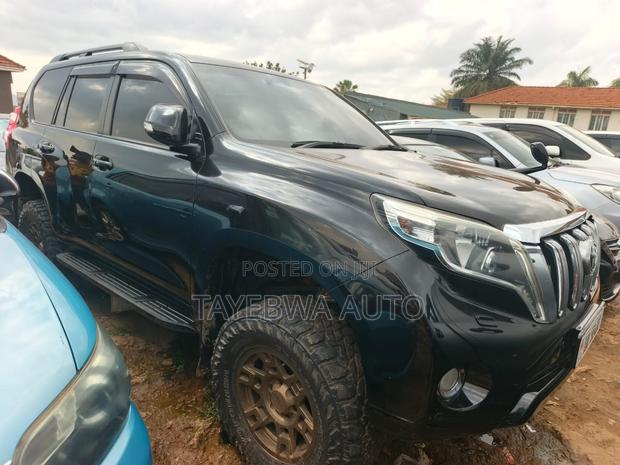 Toyota Land Cruiser Prado 2016 Black
