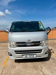Toyota HiAce 2016 Silver for sale