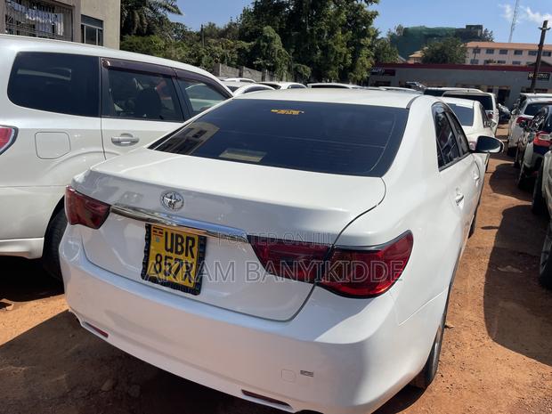 Toyota Mark X 2010 White