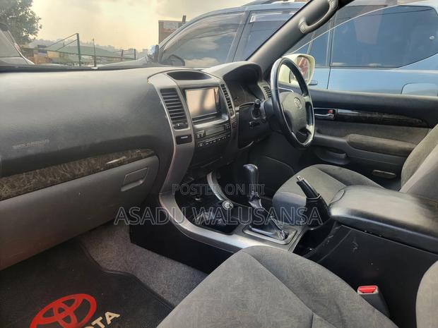 Toyota Land Cruiser Prado 2013 White