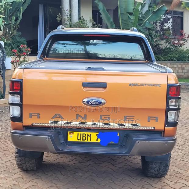 Ford Ranger Wildtrak 2016 Orange