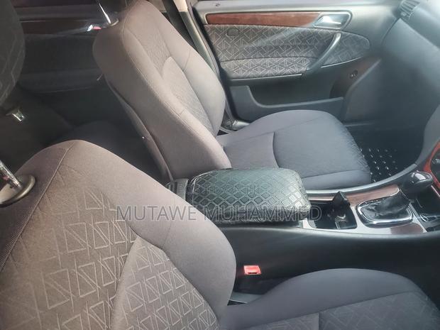 Mercedes-Benz C200 2001 Silver