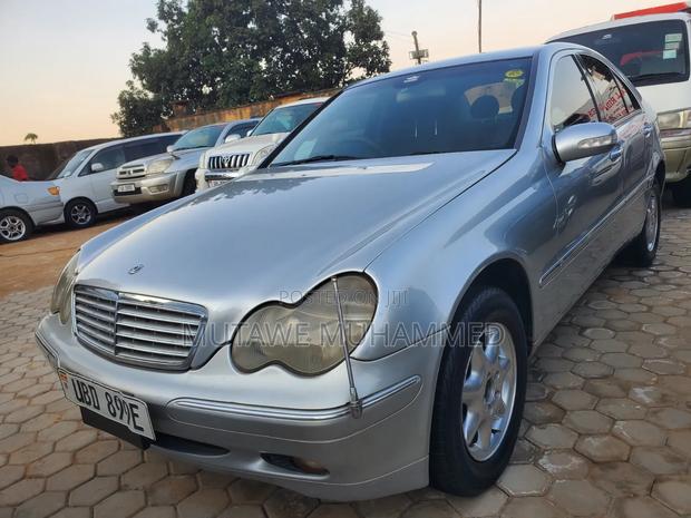 Mercedes-Benz C200 2001 Silver