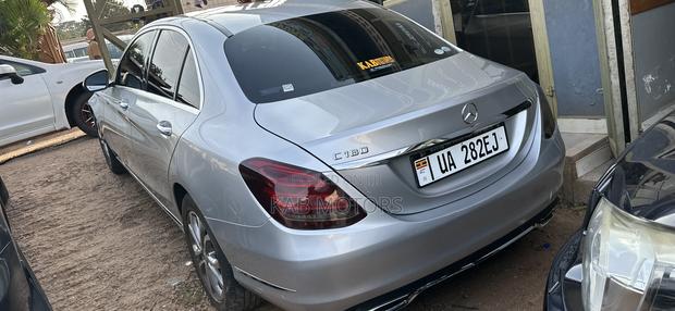 Mercedes-Benz C180 2015 Silver
