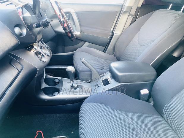 Toyota RAV4 2.4 2008 Black