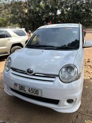 Toyota Sienta 2009 Pearl for sale