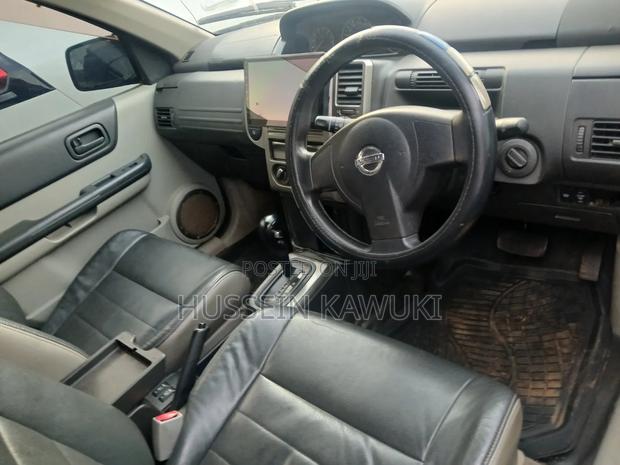 Nissan X-Trail 2004 Black