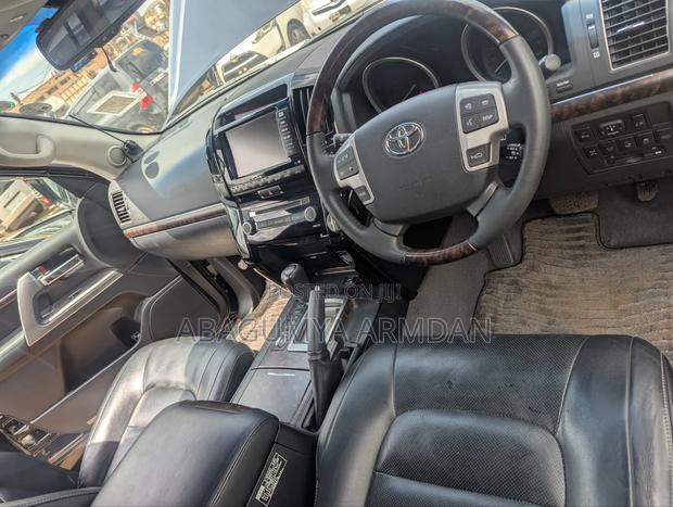 Toyota Land Cruiser 2013 Black