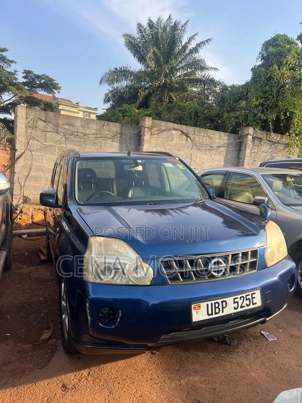 Nissan X-Trail 2011 Blue
