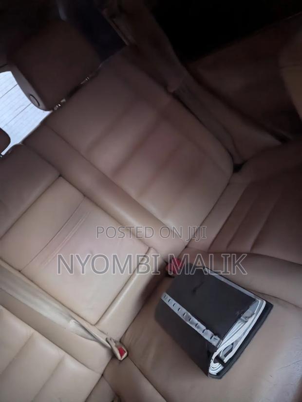 Volkswagen Touareg 2009 Blue