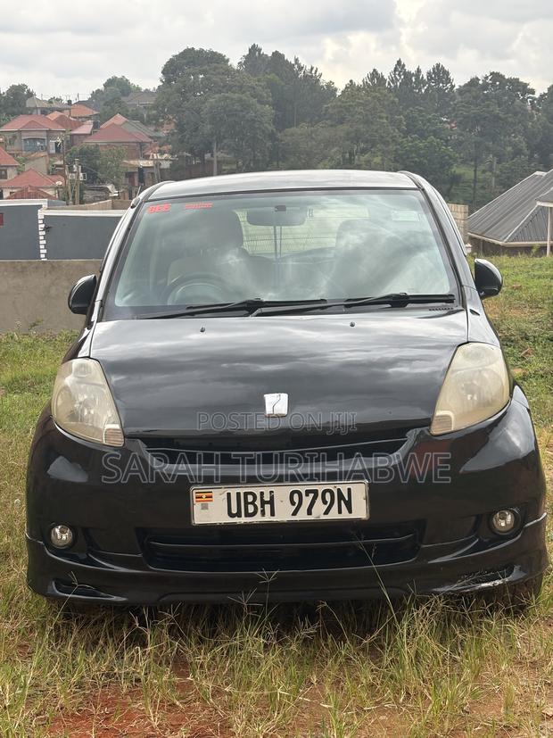 Toyota Passo 1.0 AWD 2007 Black