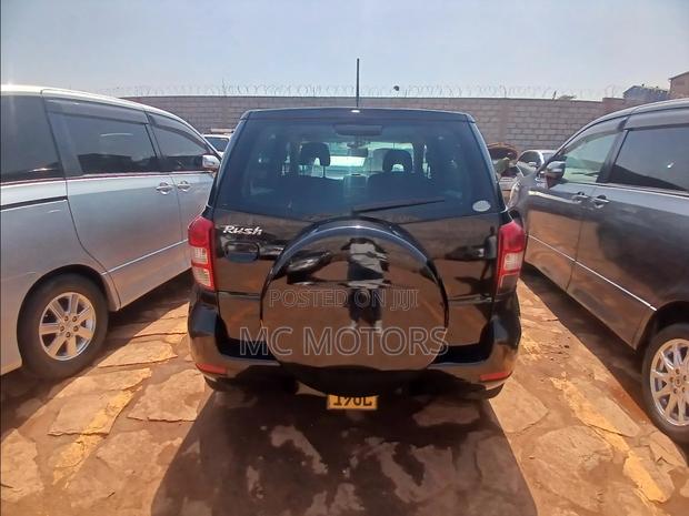 Toyota Rush 1.5 AWD 2009 Black
