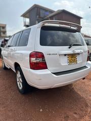 Toyota Kluger 2005 White for sale