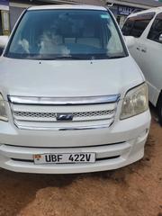 Toyota Noah 2005 White for sale