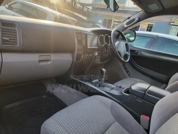Toyota Hilux Surf 2009 Black