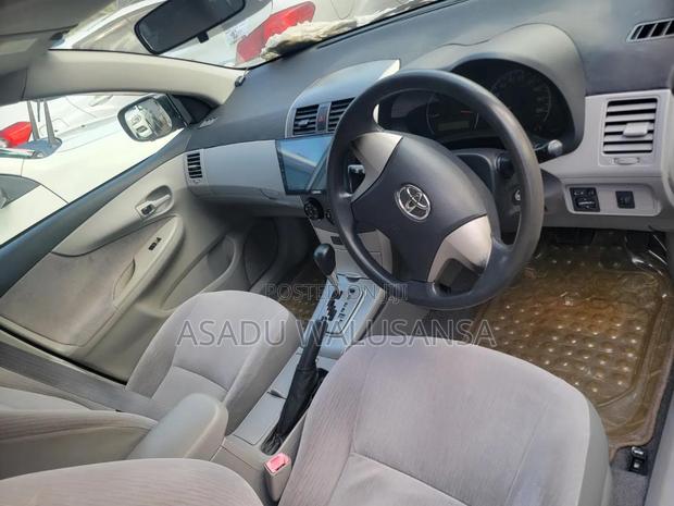 Toyota Axio 2008 Silver